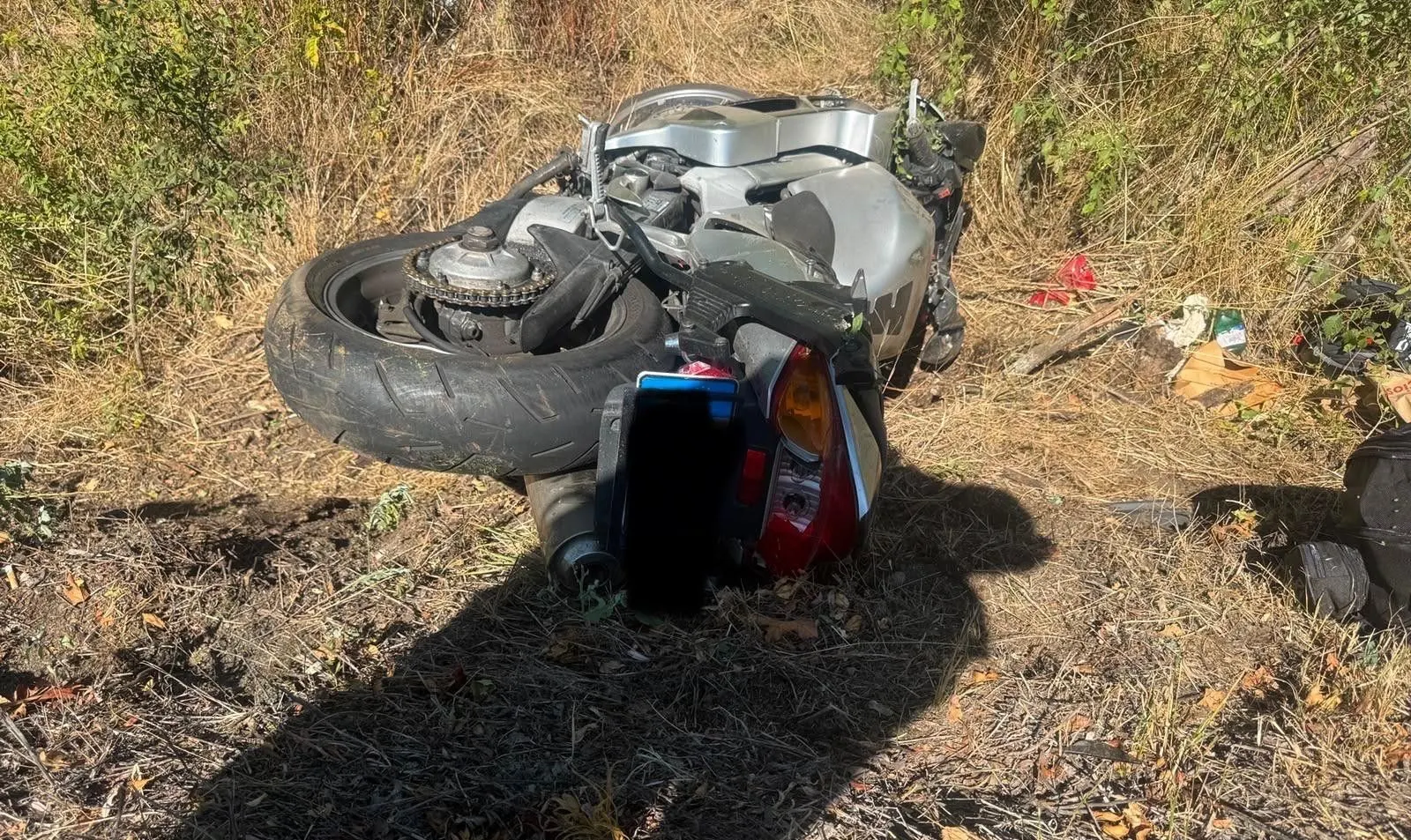 DN 7, Burjuc–Zam: patru răniți după coliziune cu trei motociclete